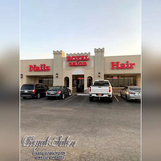 Royal Nails & Salon Nail Salon 74055 Nails spa near me East 86th