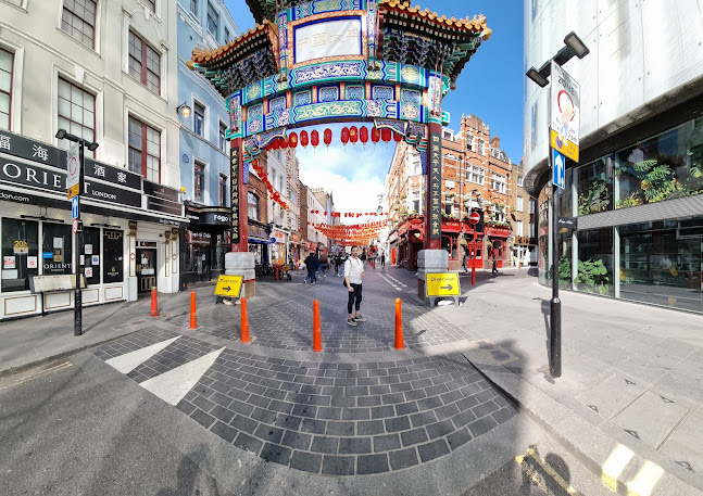Cultural Experiences - London Chinatown - London