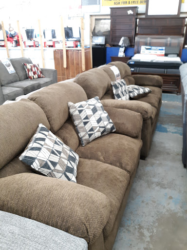 Furniture Store «American Freight Furniture and Mattress», reviews and photos, 6767 Brookpark Rd, Parma, OH 44129, USA