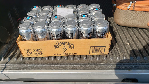 Liquor Store «Beverage Warehouse», reviews and photos, 1 East St, Winooski, VT 05404, USA