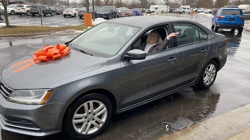 Used Car Dealer «Auto Boutique», reviews and photos, 961 Oakland Park Ave, Columbus, OH 43224, USA