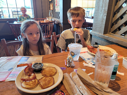 American Restaurant «Cracker Barrel Old Country Store», reviews and photos, 407 Beltline Rd SW, Decatur, AL 35601, USA