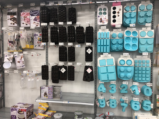 Craft Store «Michaels», reviews and photos, 400 Mill Creek Dr, Secaucus, NJ 07094, USA