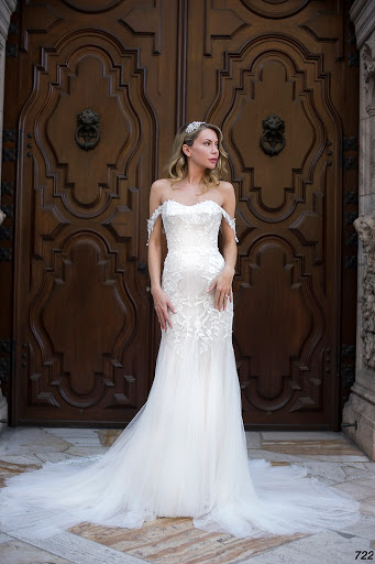 Bridal Shop «Nicole Bridal & Formal Shoppe», reviews and photos, 261 Old York Rd #210, Jenkintown, PA 19046, USA