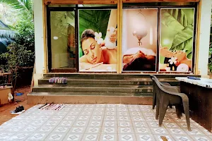 Krishna Ayurveda Massage Centre image