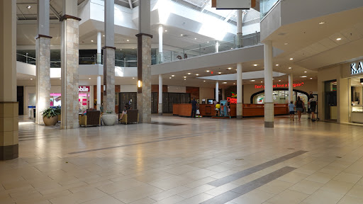 Shopping Mall «Crystal Mall», reviews and photos, 850 Hartford Turnpike, Waterford, CT 06385, USA