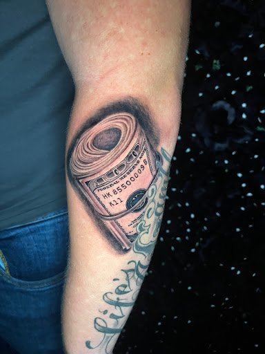 Explore rest in peace dad tattoo ideas, creative tattoo ideas in Houston, available at 333 Tattoo Studio HTX