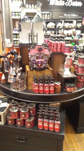 Beauty Supply Store «Bath & Body Works», reviews and photos, 34986 Midway Outlet Dr, Rehoboth Beach, DE 19971, USA