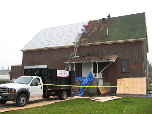 Roofing Contractor «ACME Roofing», reviews and photos, 2033 Mildred St W, Tacoma, WA 98466, USA