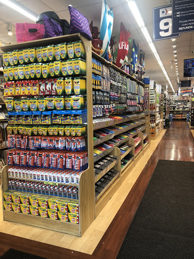 Variety Store «DII Deals & Discounts», reviews and photos, 3611 Broadway, Long Island City, NY 11106, USA