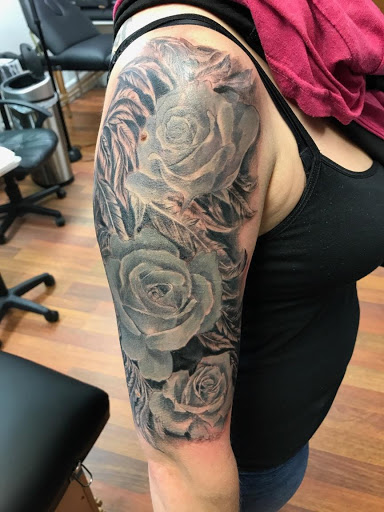Tattoo Shop «mystic ink tattoos», reviews and photos, 715 N Ewing St, Seymour, IN 47274, USA