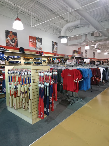 Shopping Mall «Rio Grande Valley Premium Outlets», reviews and photos, 5001 E Expy 83, Mercedes, TX 78570, USA