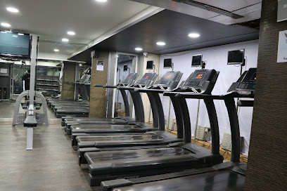 THE FITNESS XPLORER