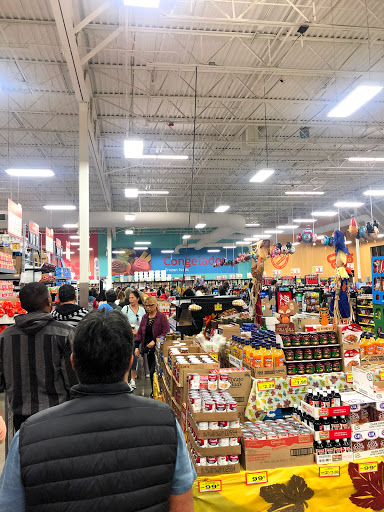 Grocery Store «El Super», reviews and photos, 4421 University Ave, San Diego, CA 92105, USA