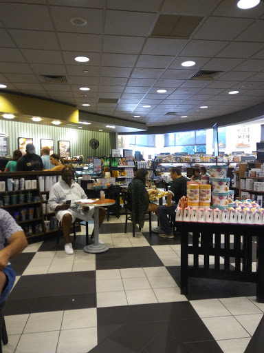 Book Store «Barnes & Noble», reviews and photos, 2051 N Federal Hwy, Fort Lauderdale, FL 33305, USA