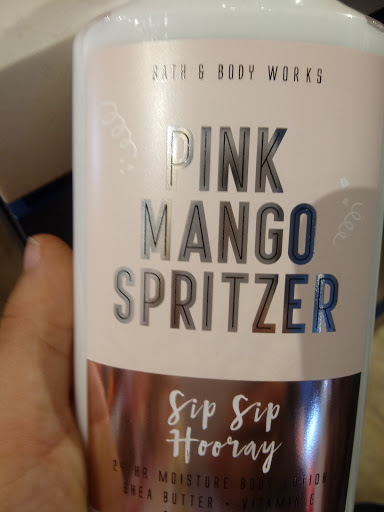 Beauty Supply Store «Bath & Body Works», reviews and photos, 2615 Medical Center Pkwy, Murfreesboro, TN 37129, USA