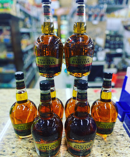 Liquor Store «Paradise Liquor», reviews and photos, 3237 Hilton Rd, Ferndale, MI 48220, USA