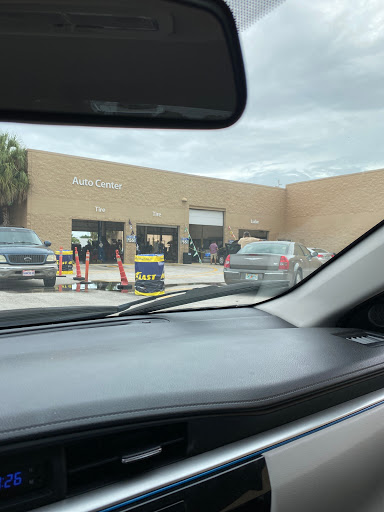 Tire Shop «Walmart Tires & Auto Parts», reviews and photos, 33501 S Dixie Hwy, Florida City, FL 33034, USA
