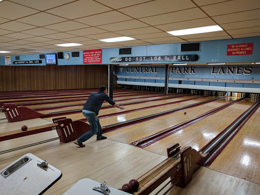 Bowling Alley «Central Park Lanes», reviews and photos, 10 Saratoga St, East Boston, MA 02128, USA