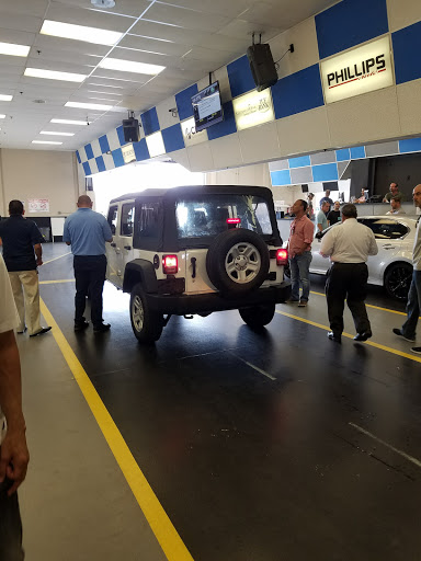 Auto Auction «Manheim California», reviews and photos, 1320 N Tustin Ave, Anaheim, CA 92807, USA