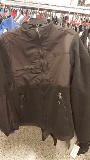 Clothing Store «Ross Dress for Less», reviews and photos, 9454 Skokie Blvd, Skokie, IL 60077, USA