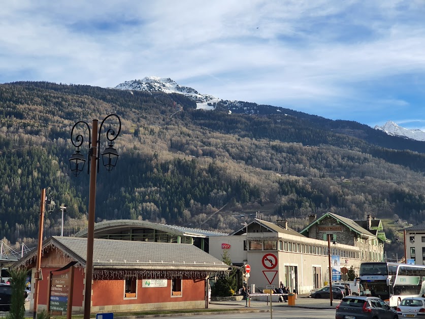 Boutique SNCF à Bourg-Saint-Maurice (Savoie 73)