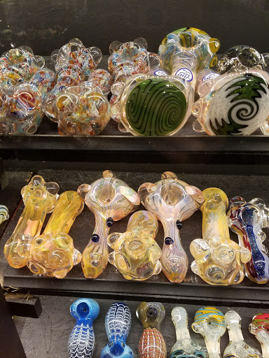 Tobacco Shop «Smoke Signals», reviews and photos, 328 N Market St, Frederick, MD 21701, USA