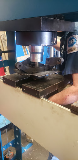 Auto Repair Shop «North Auto Skills Shop», reviews and photos, 6548 58th St & Tennessee Ave, Fort Campbell, KY 42223, USA