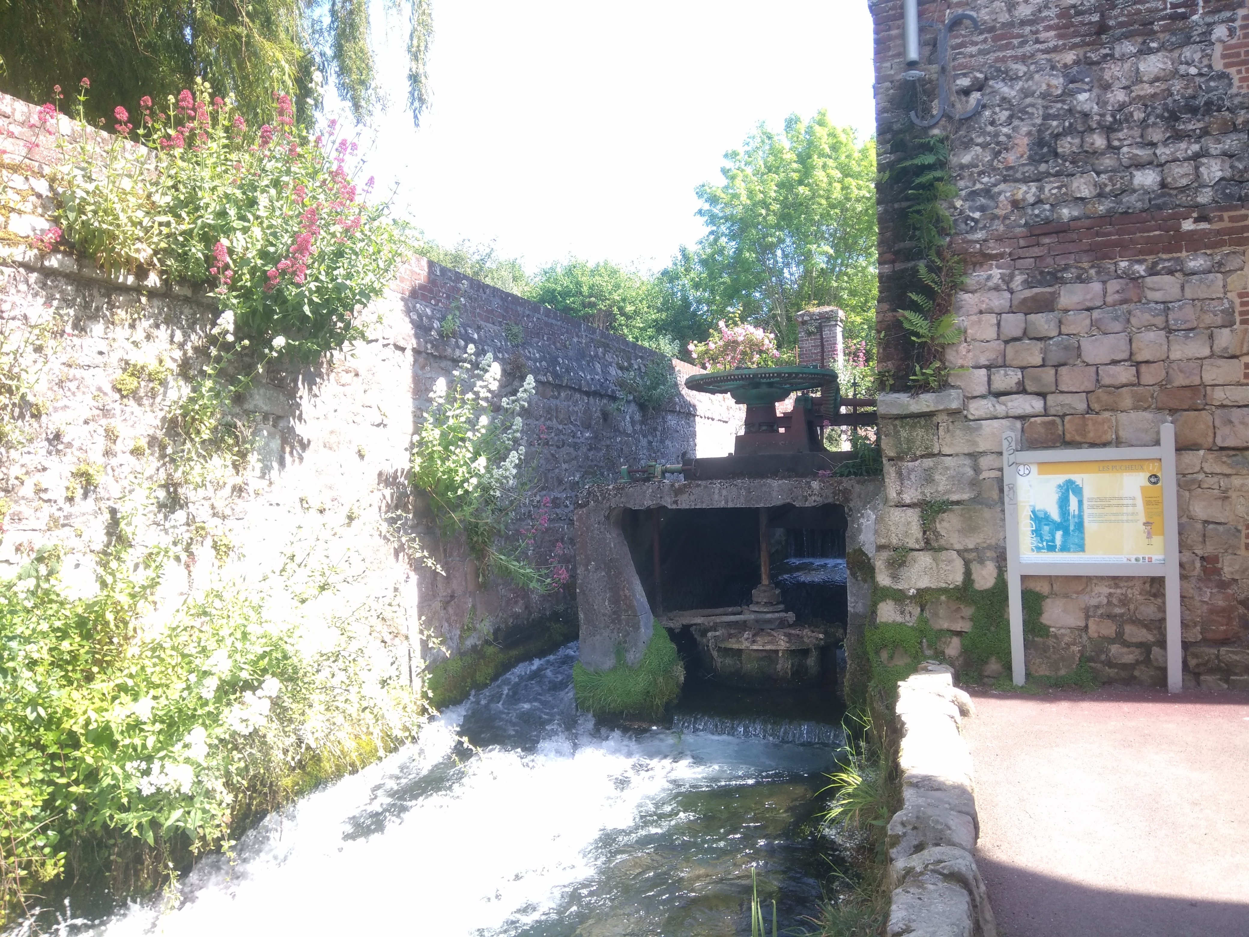 Photo n° 4 de l'avis de Carlos.a fait le 17/05/2022 à 19:14