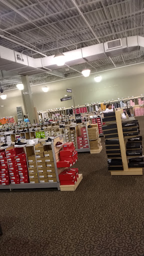 Shopping Mall «Dedham Mall», reviews and photos, 300 Providence Hwy, Dedham, MA 02026, USA