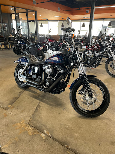 Motorcycle Dealer «American Motorcycle Trading Company», reviews and photos, 2925 E Division St, Arlington, TX 76011, USA