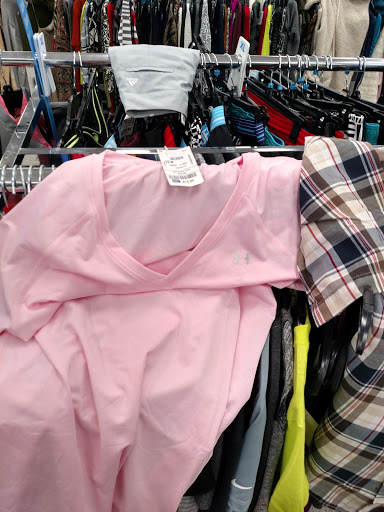 Clothing Store «Ross Dress for Less», reviews and photos, 1141 5th St, Miami Beach, FL 33139, USA