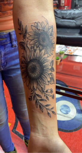 Tattoo Shop «123 East Coast Ink», reviews and photos, 4134 Calhoun Memorial Hwy, Easley, SC 29640, USA