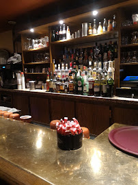 Atmosphère du Café et restaurant de grillades Bougnat Bar à Saint-Mandé - n°4