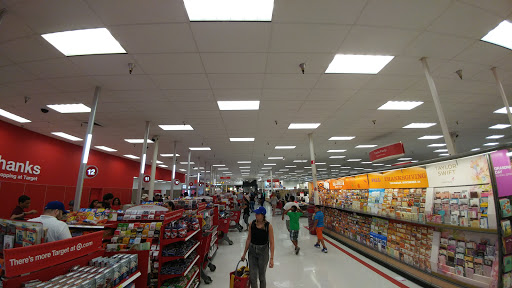 Department Store «Target», reviews and photos, 11051 Victory Blvd, North Hollywood, CA 91606, USA