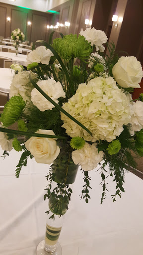 Florist «Shananne Cain Florist Inc», reviews and photos, 123 N Central Ave, Umatilla, FL 32784, USA