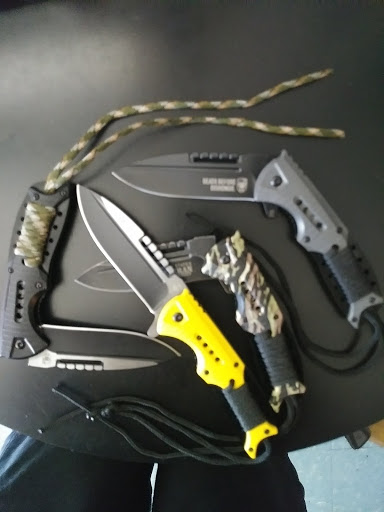 Sporting Goods Store «Big 5 Sporting Goods - Lake Elsinore», reviews and photos, 18298 Collier Ave, Lake Elsinore, CA 92530, USA