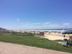 Praia da Prainha'in fotoğrafı geniş bir kıyı şeridi ile birlikte