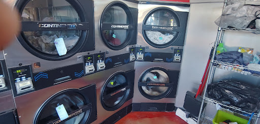 Laundromat «Pasadena Laundry», reviews and photos, 2585 E Colorado Blvd, Pasadena, CA 91107, USA