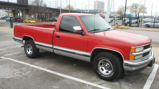 Auto Repair Shop «Meineke Car Care Center», reviews and photos, 702 Martin Luther King Dr, East St Louis, IL 62201, USA