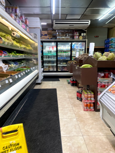 Lodging «Mi Bandera Supermarket», reviews and photos, 2935 W Oak Ridge Rd, Orlando, FL 32809, USA