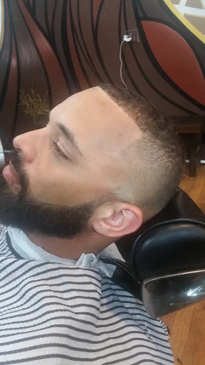 Barber Shop «Legends Barber Shop», reviews and photos, 431 N Fairfax Ave, Los Angeles, CA 90036, USA