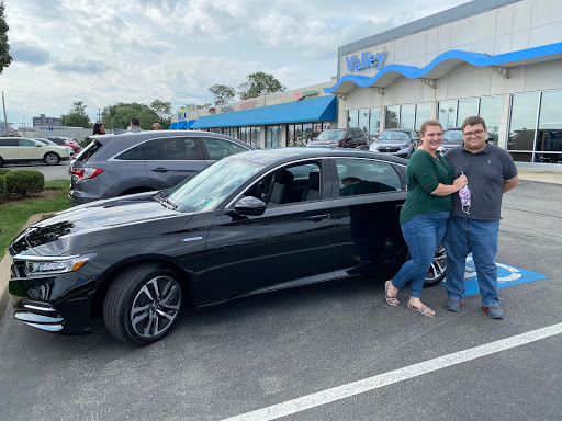 Car Dealer «Valley Honda», reviews and photos, 4221 William Penn Hwy, Monroeville, PA 15146, USA