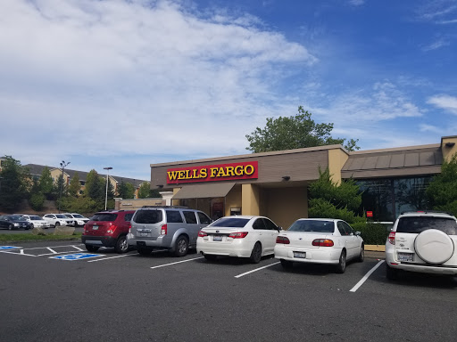 Bank «Wells Fargo Bank», reviews and photos