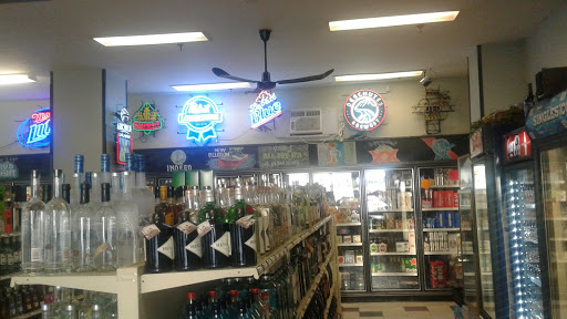 Wine Store «Lowertown Wine & Spirits», reviews and photos, 262 4th St E # 101, St Paul, MN 55101, USA