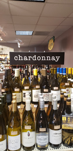 Liquor Store «Wakefield Liquors», reviews and photos, 667 Kingstown Rd, Wakefield, RI 02879, USA