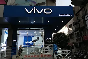 vivo Exclusive Store CA Road image