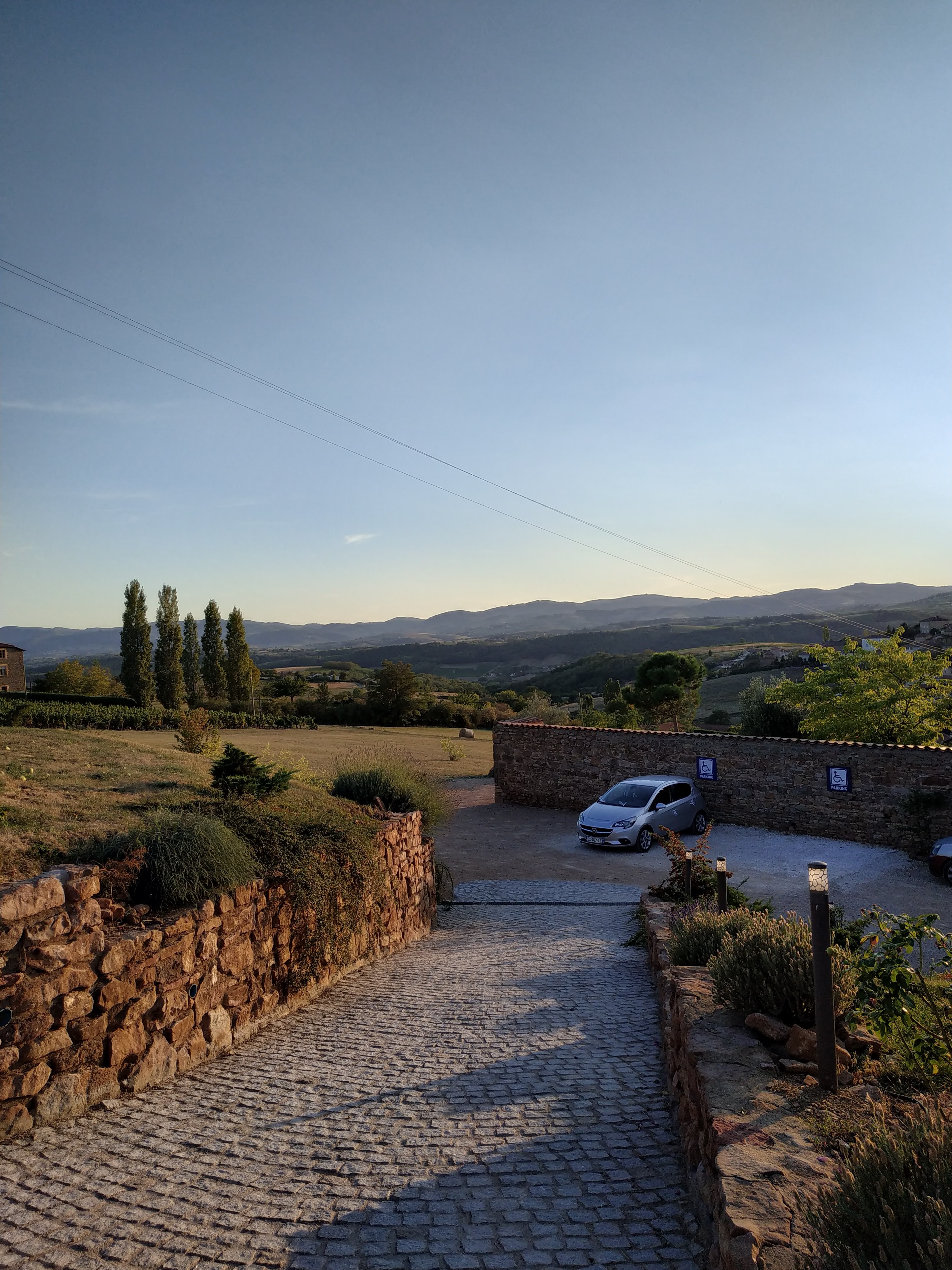 Photo n° 4 de l'avis de Basile.9 fait le 13/09/2020 à 18:07