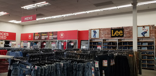 Outlet Store «VF Outlet», reviews and photos, 709 PA-113, Souderton, PA 18964, USA