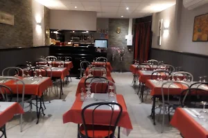 Restaurant Libanais Africain AU TABOULE GOURMAND image